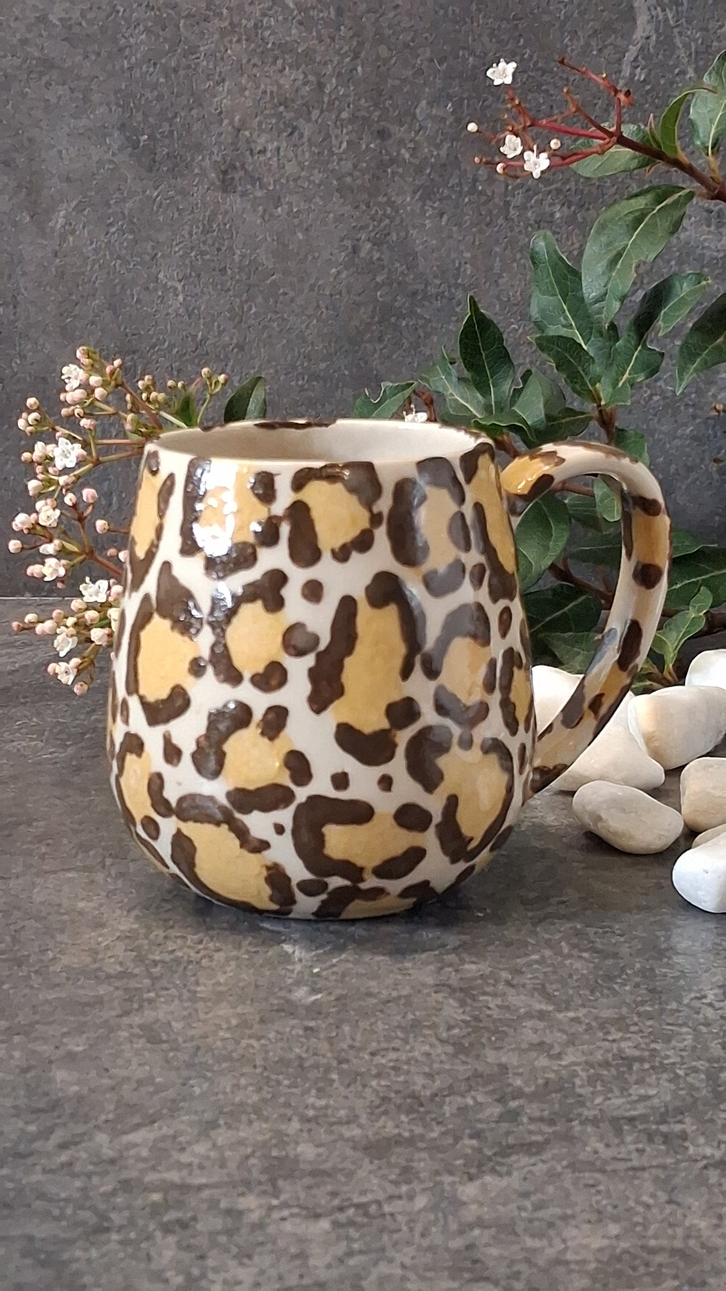 Tasse léopard avec anse