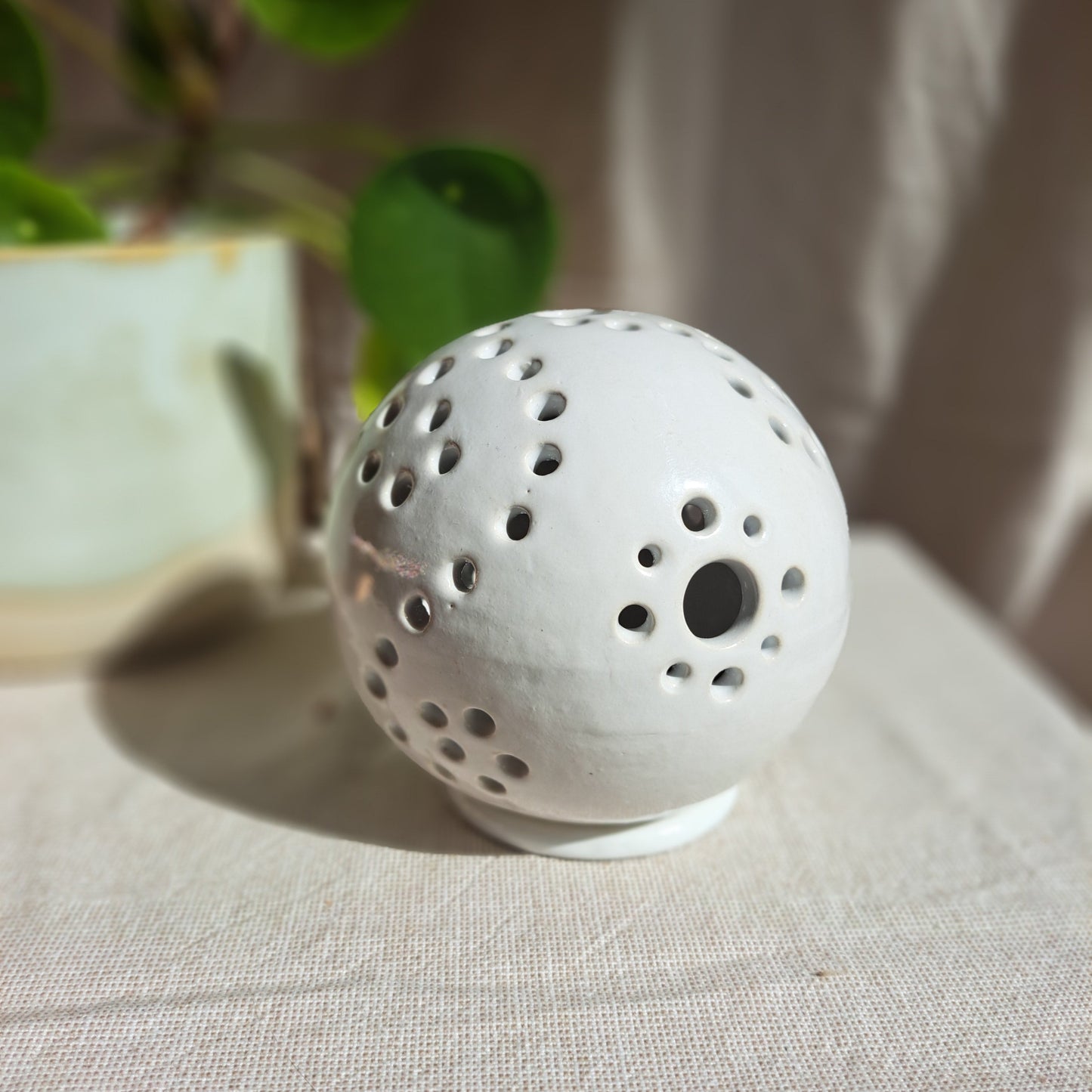 Photophore Blanc motif arabesque