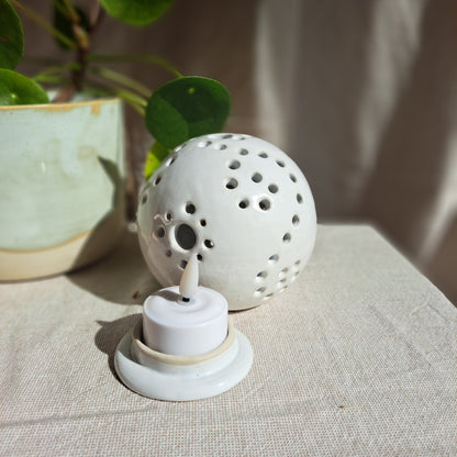 Photophore Blanc motif arabesque