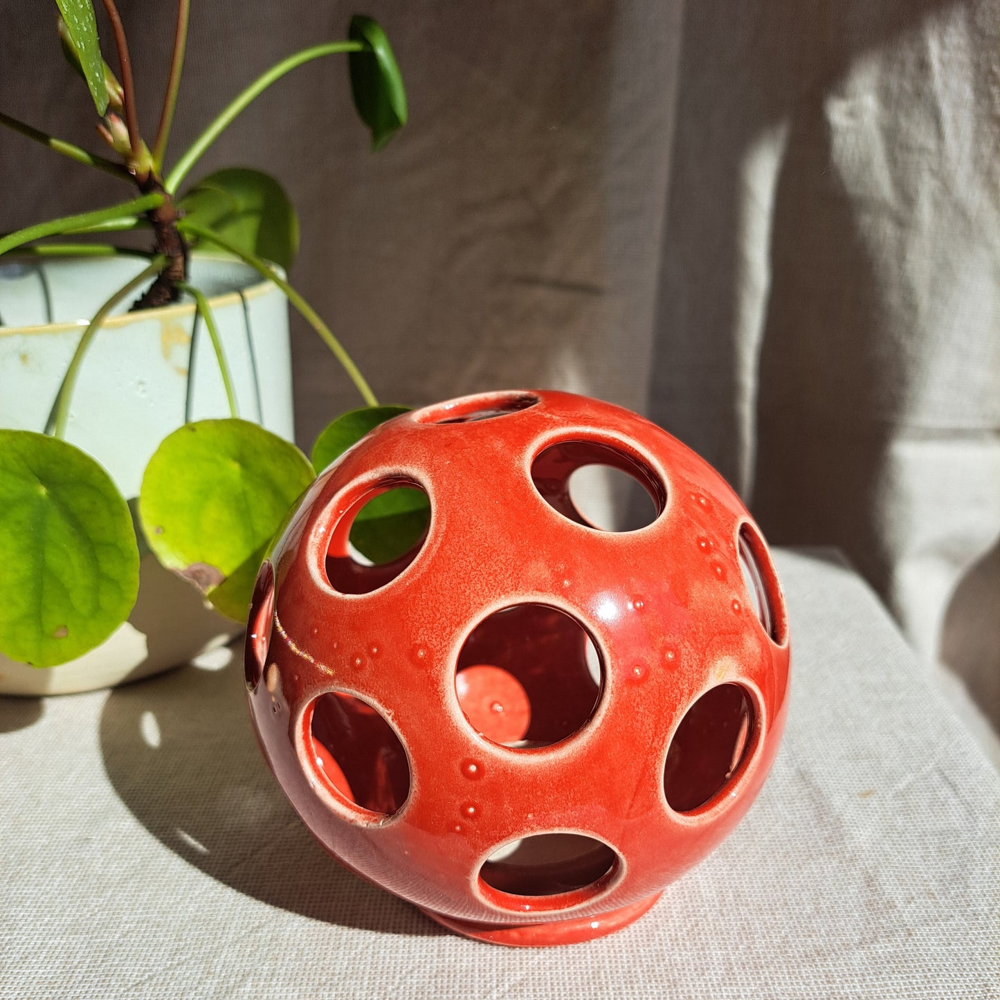 Photophore Rouge motif Ronds