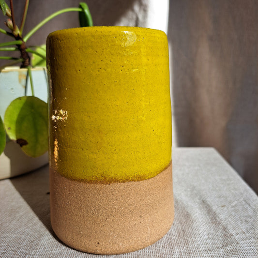 Vase Grès Brun Chamotté émaillé jaune