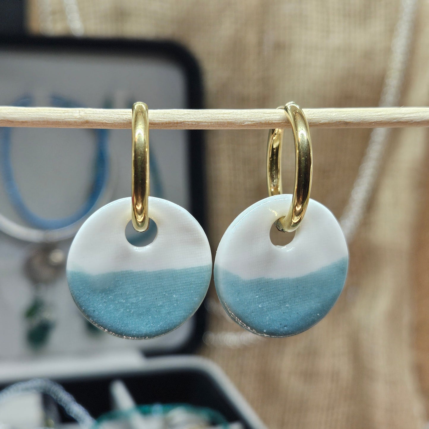 Créoles - Pastilles en porcelaine colorées bleue