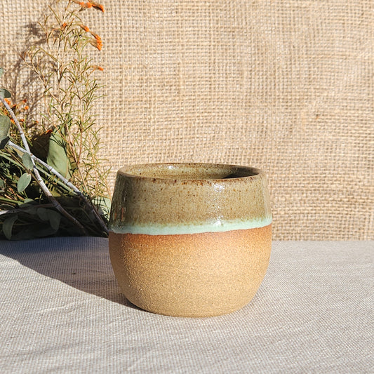 Gobelet sans anse vert olive
