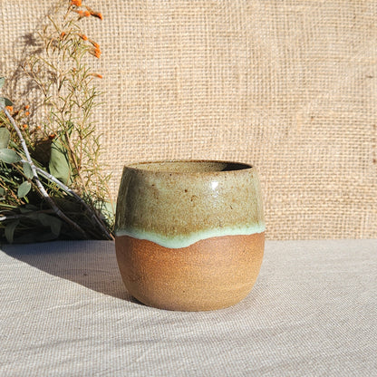 Gobelet sans anse vert olive