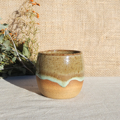 Gobelet sans anse vert olive