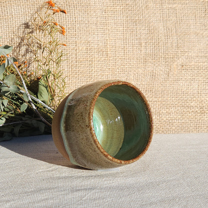 Gobelet sans anse vert olive