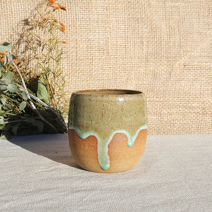 Gobelet sans anse vert olive